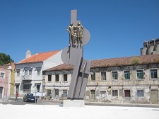 Monumento «À Familia Operária» no Barreiro Será inaugurado hoje dia 22 de Maio no antigo Largo das Obras