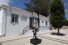 Reabertura do Centro de Documentação Rafael Monteiro em Sesimbra Principal ponto de acolhimento de visitantes ao castelo