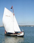 Embarcação tradicional propriedade do Município do Barreiro Varino Pestarola a navegar até Setembro