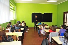Alunos do Barreiro aprendem a escrever com pena