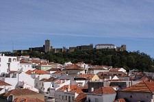 «Pé ante pé, descubro o que a vila é…» Percurso de descoberta em Palmela assinala Dia Nacional dos Centros Históricos