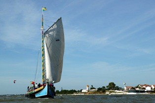 Na Moita Varino «O Boa Viagem» em passeio pelo Tejo