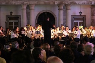 Na Baixa da Banheira - Moita Concerto pela Banda Musical do Rosário no Fórum Cultural