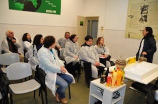 PASSEIO PELO PATRIMÓNIO - BARREIRO Munícipes visitam fábrica SOVENA