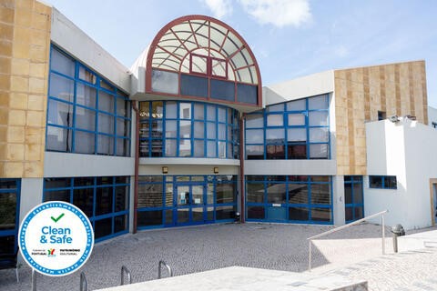 Propostas da Biblioteca Municipal do Seixal Empréstimo de livros ao domicílio