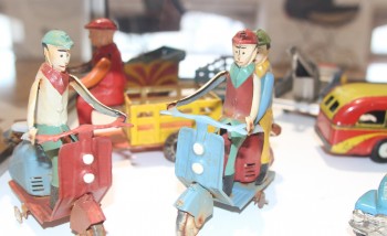 Exposição de brinquedos tradicionais portugueses em Palmela Permite analisar a evolução dos nossos brinquedos
