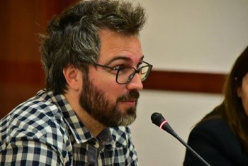 Barreiro - Pedro Chagas Freitas esgota Auditório da Biblioteca Municipal Uma conversa onde não faltou sentido de humor