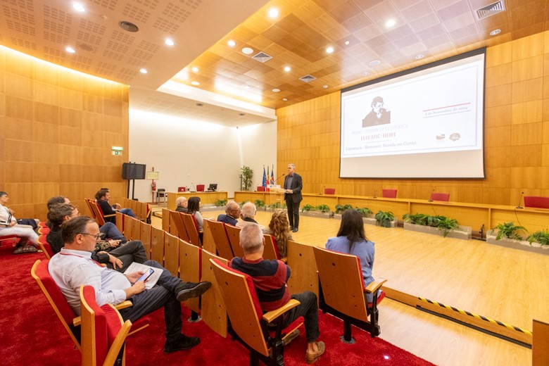 SEIXAL - Prémio Literário e de Estudos Eufrázio Filipe 2025 Candidaturas abertas até 21 de março - Categoria «Poesia»