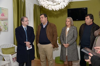 Sol dos Meninos - Centro de Acolhimento Temporário - Montijo Recebe visita de Nuno Canta presidente da Câmara Municipal