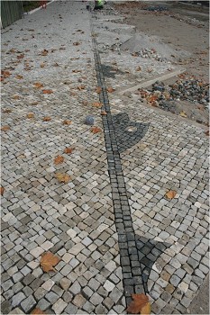 Programa REPARA no Barreiro Avenida Bento Gonçalves com desenho nos passeios