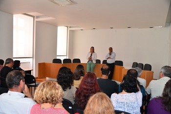 BARREIRO «MAIO - MÊS DE QUEM TRABALHA» À CONVERSA COM OS TRABALHADORES: O CAMINHO DAS 35 HORAS
