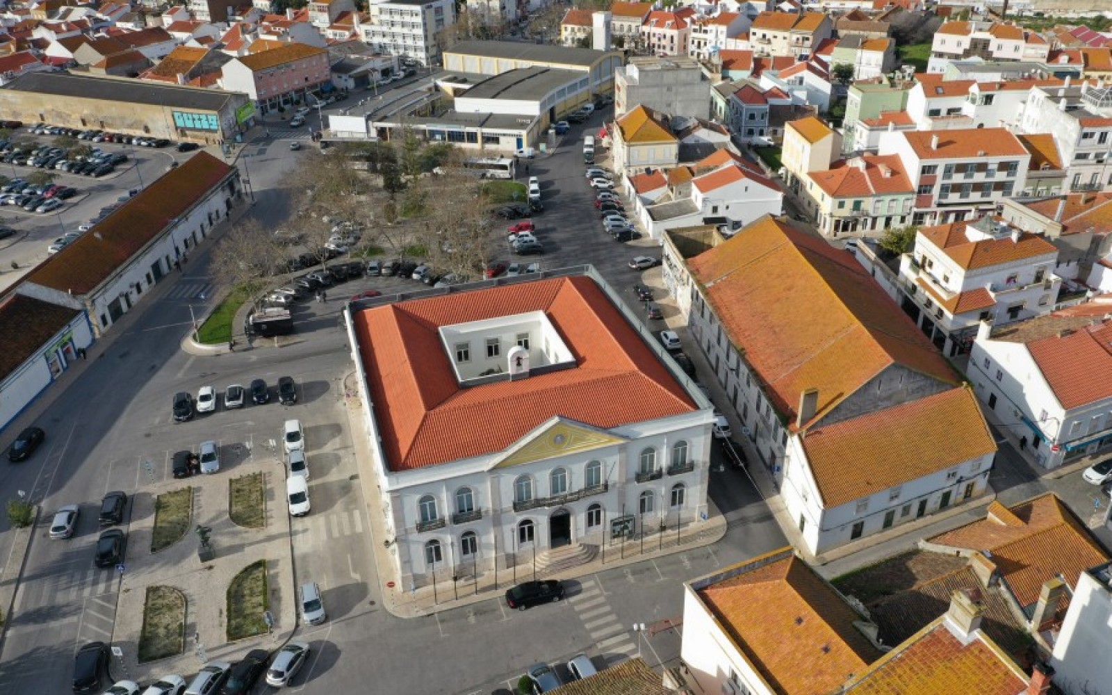 Município do Montijo integra a rede HERI+AGE Obtém aprovação europeia para projeto de urbanismo inclusivo