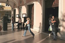 Centro de Música du Bocage de Setúbal Uma serenata à presidente e aos funcionários da Câmara Municipal