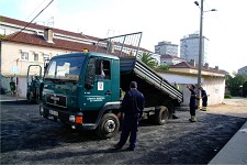 Câmara do Barreiro Plano de Repavimentação prevê recuperação de mais de 70 vias até 2012