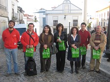 No Centro Histórico de Palmela Distribuição de lâmpadas de baixo consumo aos moradores