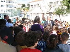 Alcácer do Sal Abraçar uma árvore nas escolas do concelho