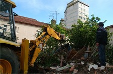 Câmara do Barreiro Intervenção de limpeza no Bairro Alves Redol até 17 Abril