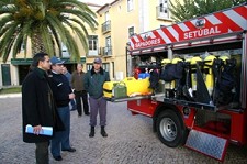 Companhia de Bombeiros Sapadores de Setúbal Viatura equipada para o combate a incêndios no Cento Histórico
