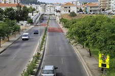 Avenida da Europa movimentada rodovia de Setúbal Sistemas de segurança destinados a melhorar as condições de circulação