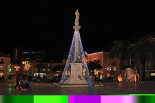 iluminação de Natal em várias ruas de Setúbal Tecnologia ecológica representa uma poupança de 2o mil euros