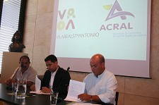 VRSA ASSINA PROTOCOLO COM ACRAL PARA APOIO À INTERNACIONALIZAÇÃO DO COMERCIO LOCAL