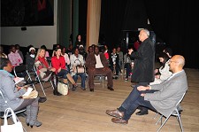 Presidente da Câmara Municipal do Barreiro dá boas vindas a estudantes angolanos