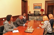 Presidente da Câmara Municipal do Tarrafal, José Soares Recebido em Setúbal partilha de conhecimentos nas áreas da formação profissional e da proteção civil