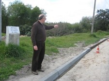 Barreiro - Construção de passeio na Quinta da Areia em Coina Evita que as pessoas sejam obrigadas a circular pela estrada