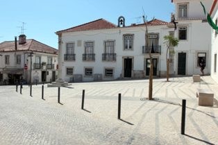 Conselho Regional Plano Estratégico para o Desenvolvimento da Península de Setúbal Sesimbra apoia resolução na defesa da região