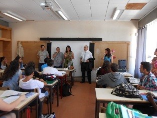 Barreiro - Executivos da Câmara Municipal e Junta de Freguesia Visitam Unidade de Saúde do Bocage e escolas