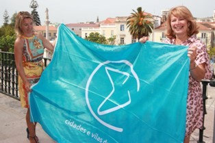 Setúbal o primeiro município português a ostentar a bandeira da Rede de Cidades e Vilas de Excelência