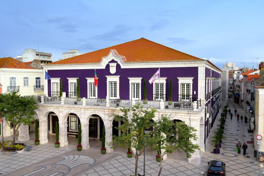 Setúbal - Câmara Municipal apoia munícipes Atribui 10 euros na aquisição dos passes Navegante Municipal