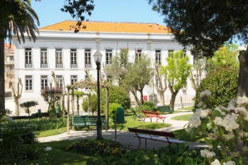 35 horas semanais de trabalho Câmara de Santiago do Cacém congratula-se com decisão do Tribunal Constitucional