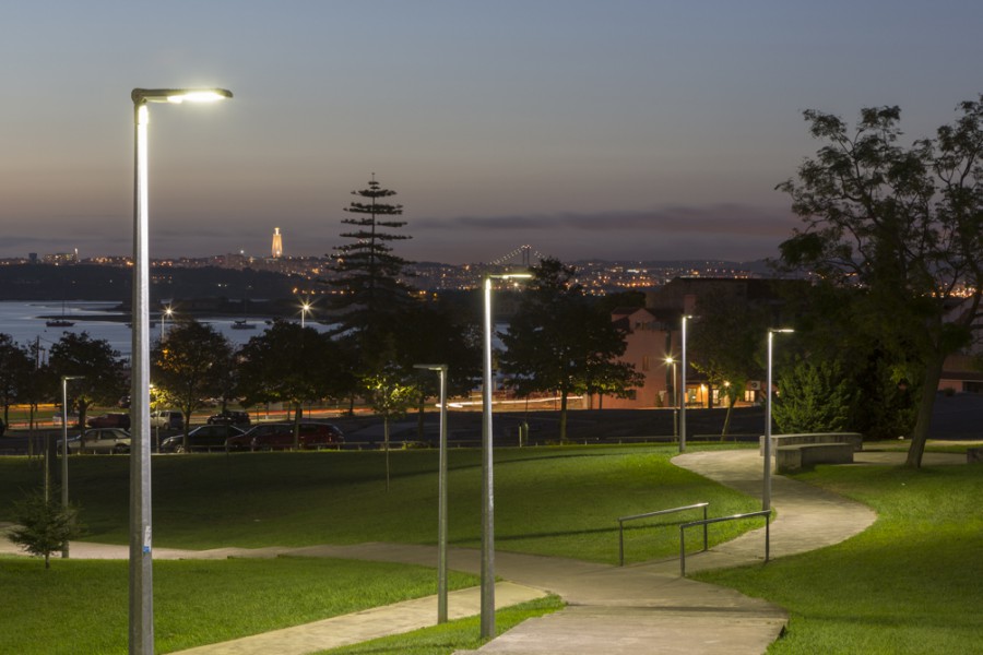 Iluminação pública do concelho Seixal lança concurso para substituição da iluminação para LED