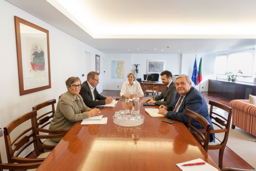 Almada - Inadmissível que se vive na urgência pediátrica do HGO Situação prejudica a população do concelho do Seixal.