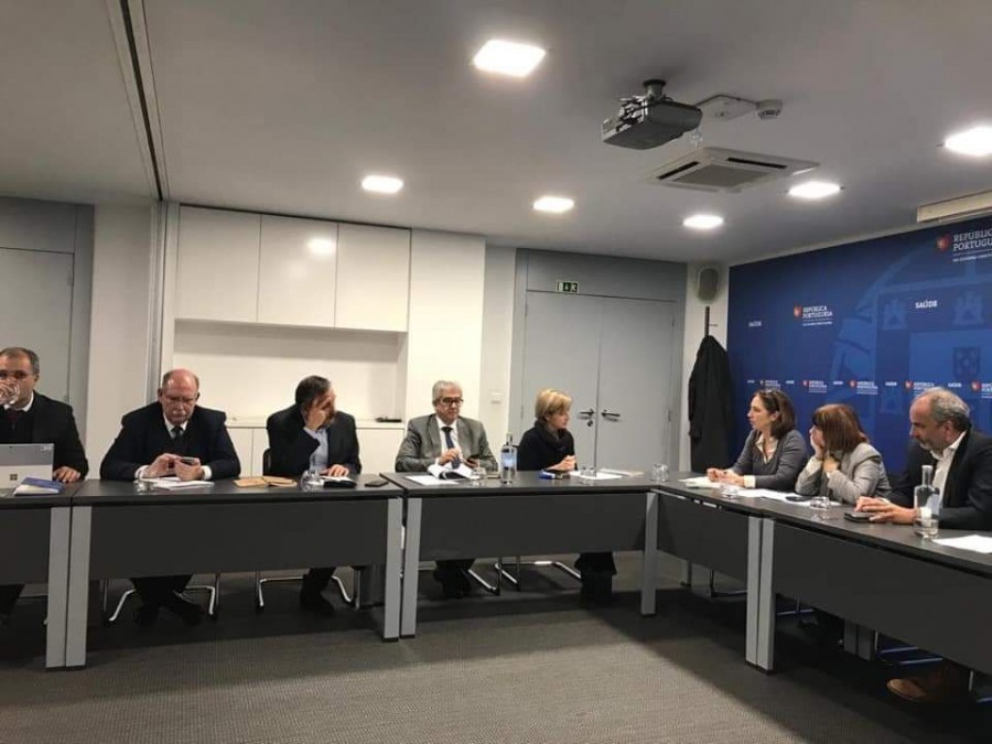 Almada - Urgência Pediátrica do Hospital Garcia de Orta Presidente da Câmara Municipal reúne com ministra da Saúde