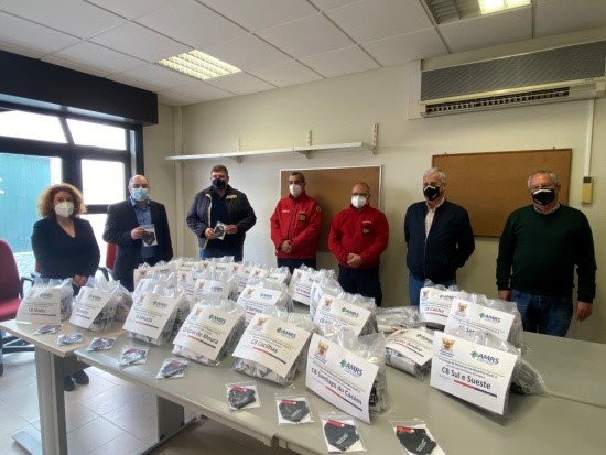 Bombeiros do Distrito de Setúbal FBDS e AMRS reforçam apoio com nova oferta de máscaras reutilizáveis