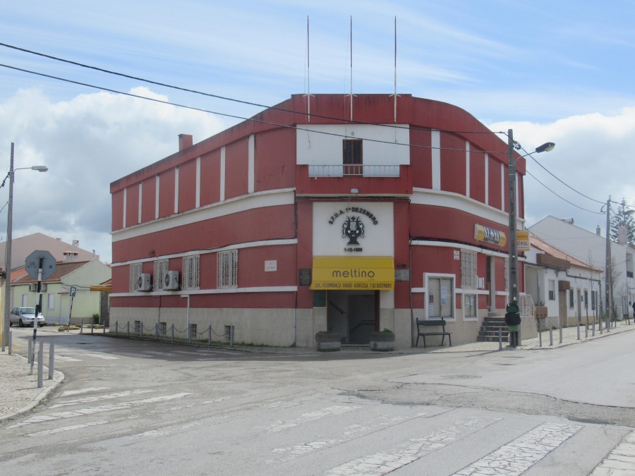Barreiro - Hoje dia 28 de Abril na Sociedade Filarmónica União Agrícola 1º de dezembro Reunião da Assembleia Municipal