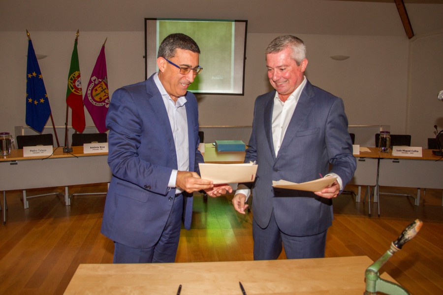 Palmela - Carregamento para veículos elétricos Protocolo com Azimuthbenefit do Barreiro garante cedência gratuita e instalação de 5 postos