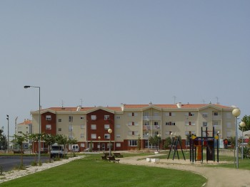 Montijo - Entrega de 16 fogos de habitação social Mais de conforto às famílias em maior situação de vulnerabilidade do concelho