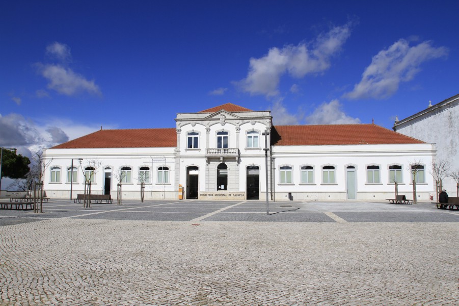 Palmela - Bibliotecas Municipais Com horário adaptado ao Estado de Emergência . 14 e 21 de novembro