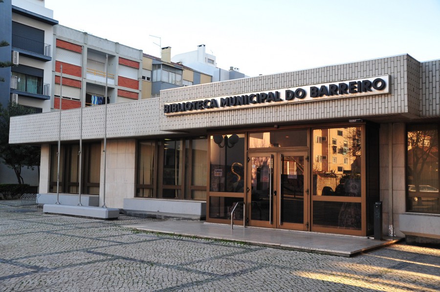 Biblioteca Municipal do Barreiro encontra-se encerrada ao público Por motivo de obras de melhoramentos do edifício
