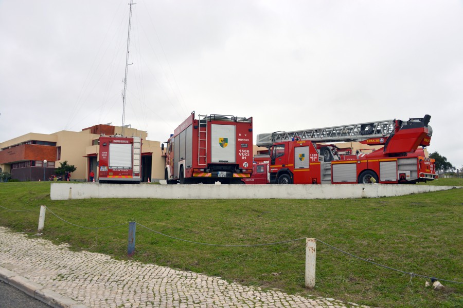 Corporações de bombeiros voluntários do concelho de Montijo Atribuição de apoios financeiros num valor total superior a 111 mil euros