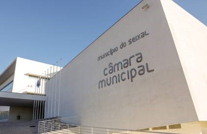 Câmara do Seixal aprova Apoio financeiro superior a 1 milhão a instituições e coletividades . Em conjunto conseguimos fazer mais e melhor
