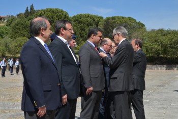 Montijo - Nuno Canta condecorado com a Medalha de Honra e Mérito – Grau Ouro Presidente da Câmara condecorado pela Liga Portuguesa dos Combatentes
