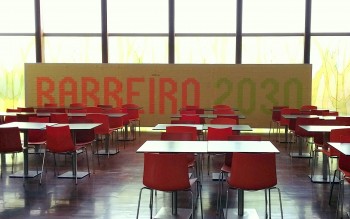 No 1º andar do centro comercial Forum Barreiro «Painel Post it» no âmbito da iniciativa Congresso Barreiro 2030