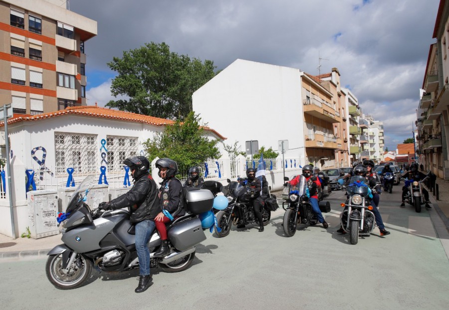 Mês da Prevenção dos Maus Tratos na Infância Encerra com desfile de motards do Barreiro e Moita
