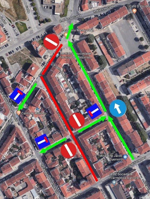 Barreiro - Trânsito condicionado na Rua Carvalho Araújo no Lavradio Remodelação da Rede de Drenagem