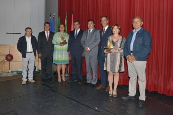 Montijo - Cerimónia de entrega da distinção de mérito Barca Aldegalega Assinala Dia da Freguesia da União das Freguesias de Montijo e Afonsoeiro