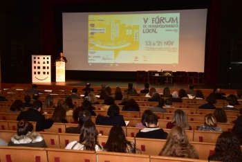 V Fórum de Desenvolvimento Local Barreiro Moita «UMA CIDADE FELIZ - Criatividade, Inovação, Desenvolvimento e Competitividade»